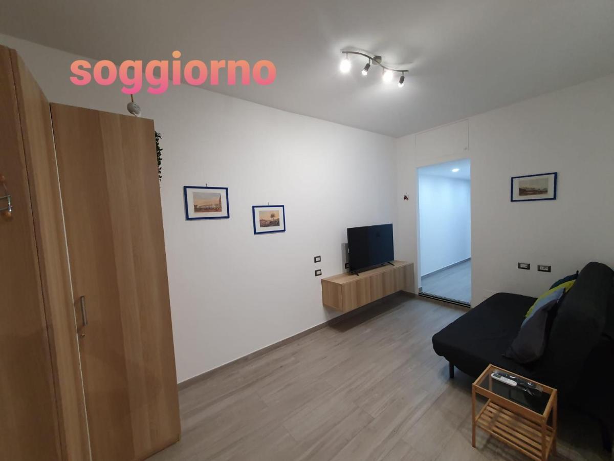 @Home Napoli Eksteriør bilde