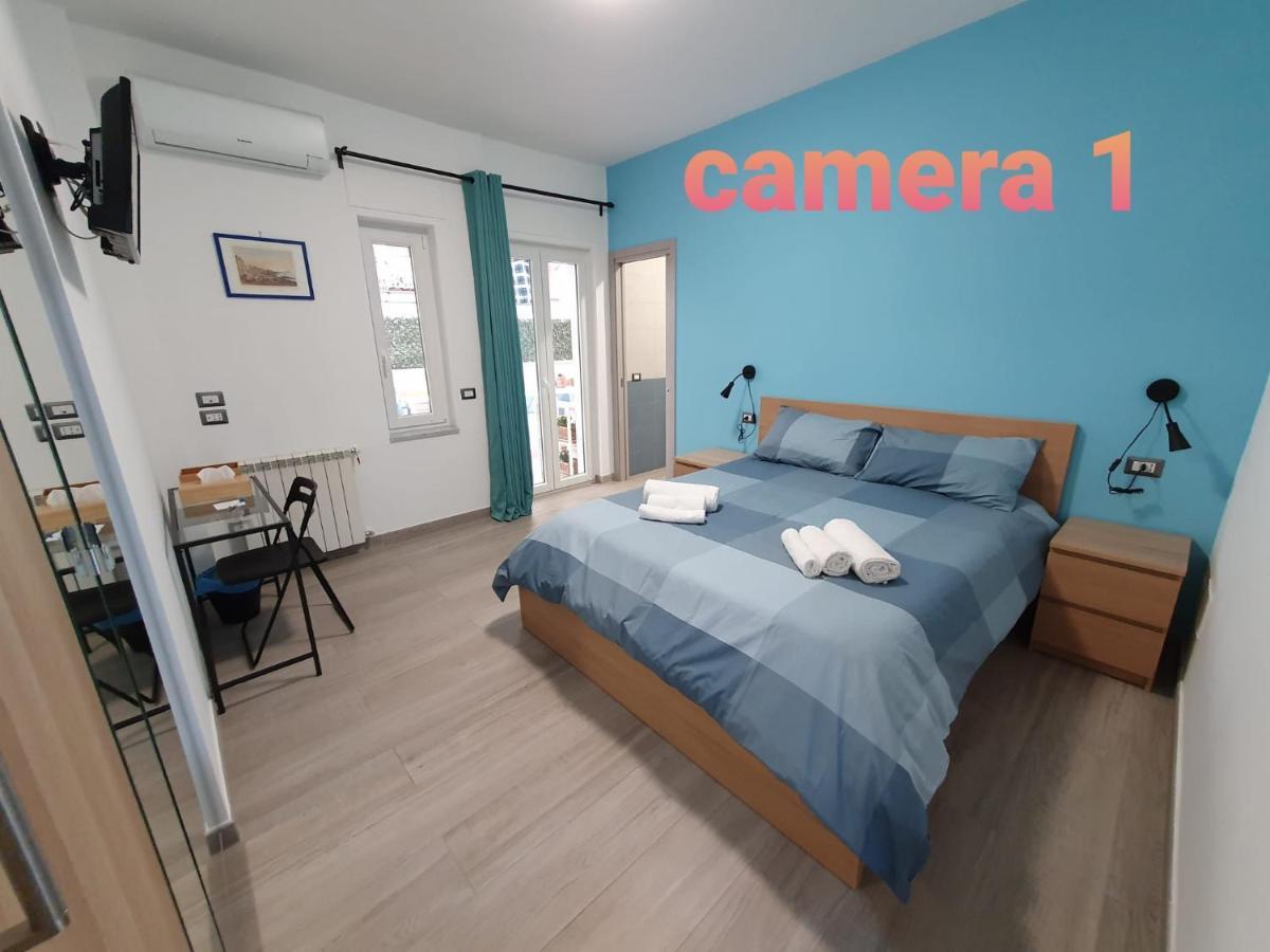 @Home Napoli Eksteriør bilde